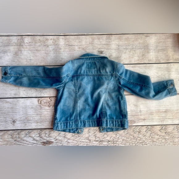 Super cute denim jacket. - Picture 3 of 3